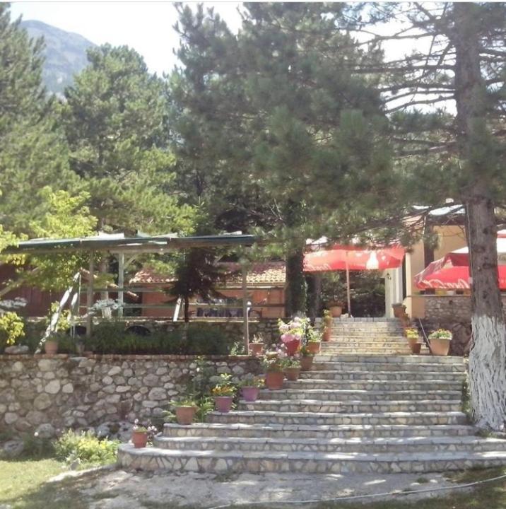 Iliria Tiny House Llogora Orikum Buitenkant foto